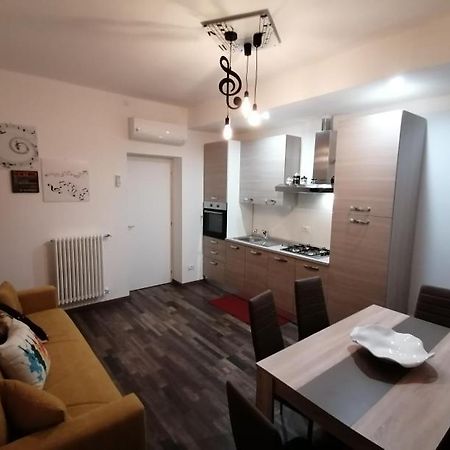 Segui Le Note Della Tua Vita Cremona Kültér fotó